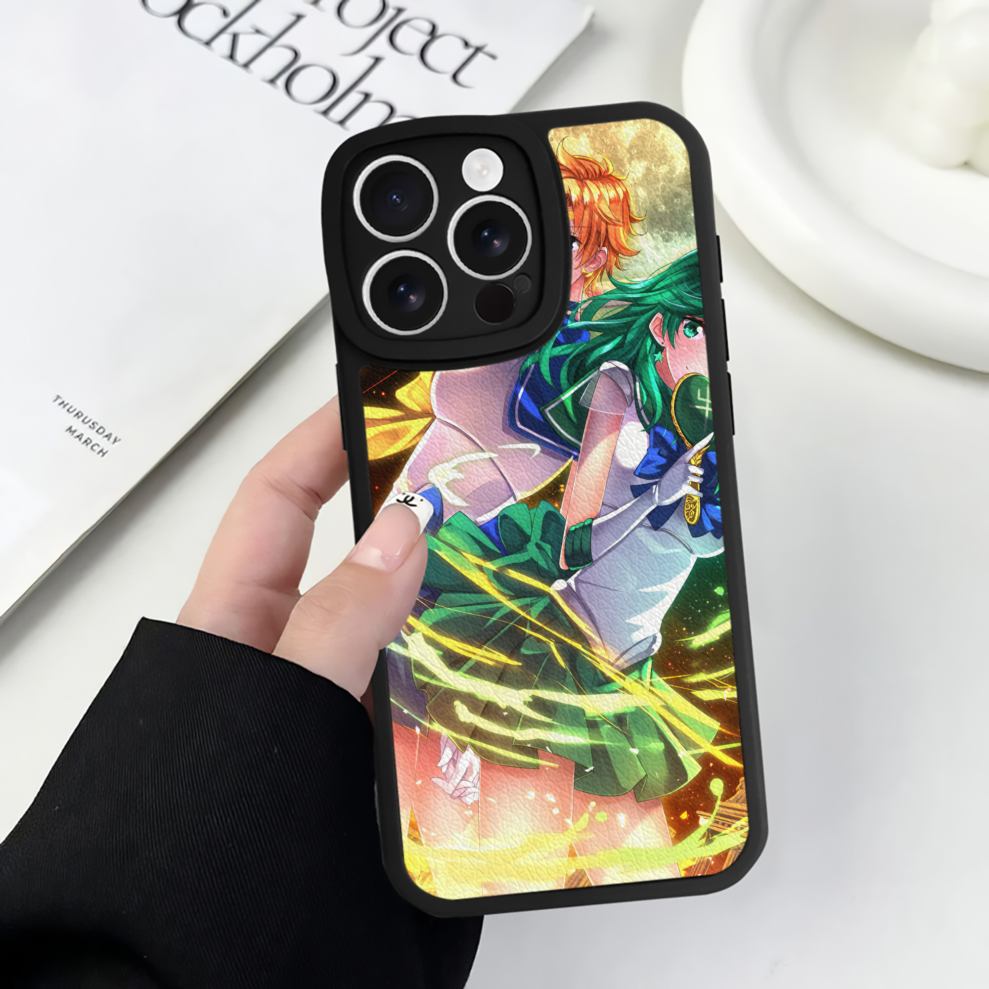 （画像用） 美少女戦士セーラームーン Sailor Moon 【iPhone 16シリーズ対応】シリコンスマホケース（レザー調） 材質：シリコン